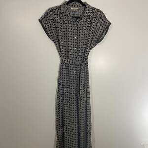 Max Studio Geo Print Short Sleeve Tie Waist Button-Front Midi Dress XS